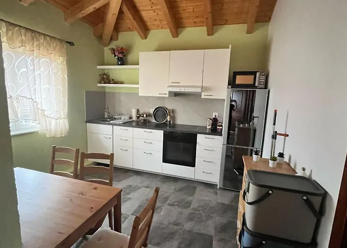 Beaulieu Daire Fully